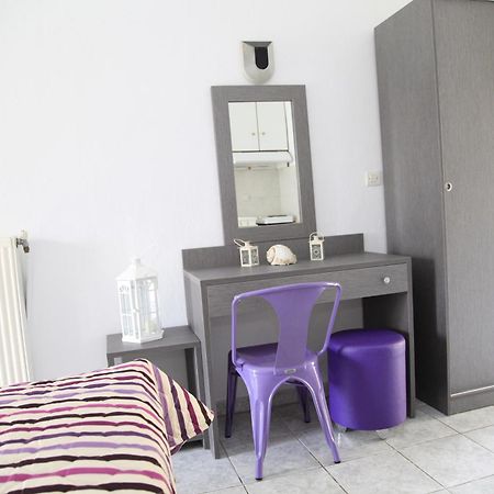 Vicky Rooms Paralia Dionysiou Dış mekan fotoğraf