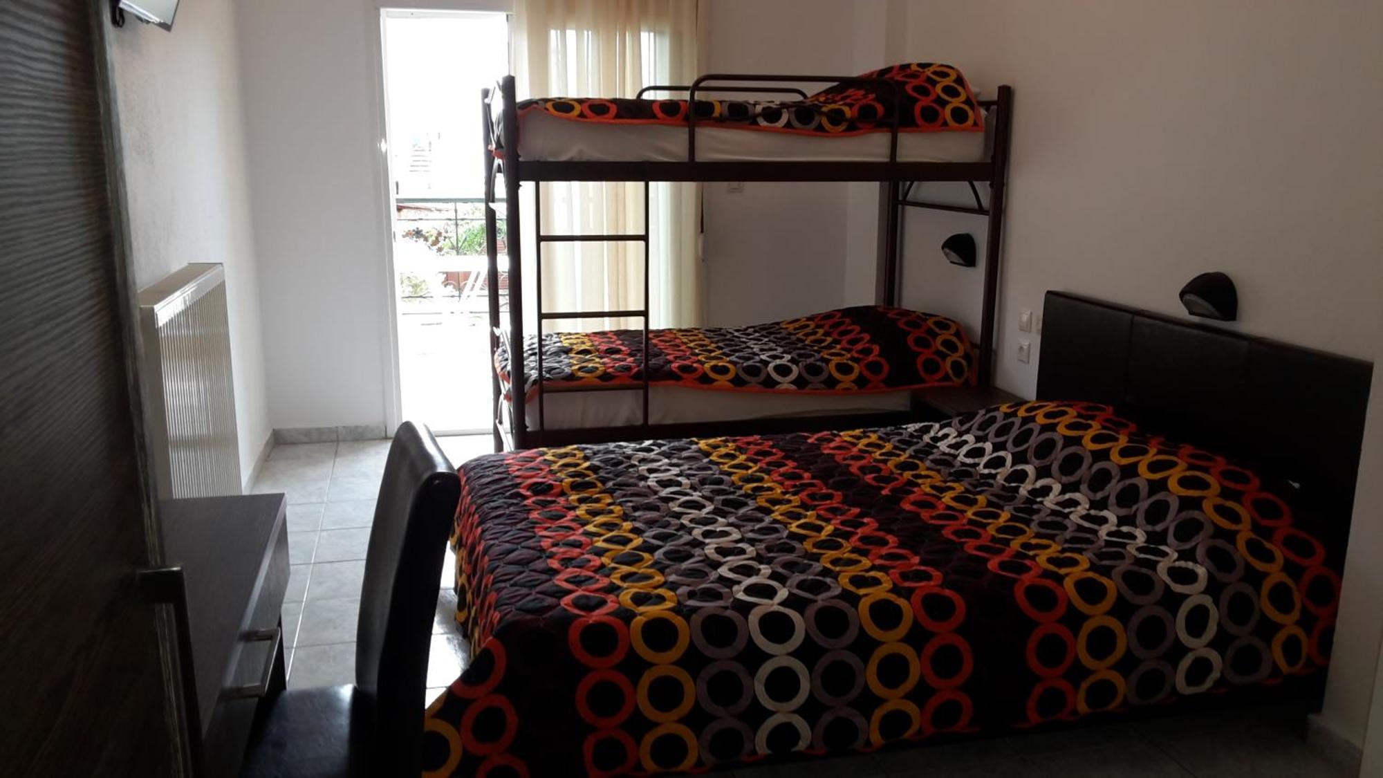 Vicky Rooms Paralia Dionysiou Oda fotoğraf