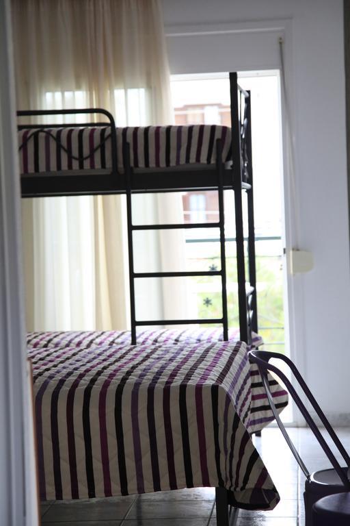 Vicky Rooms Paralia Dionysiou Dış mekan fotoğraf