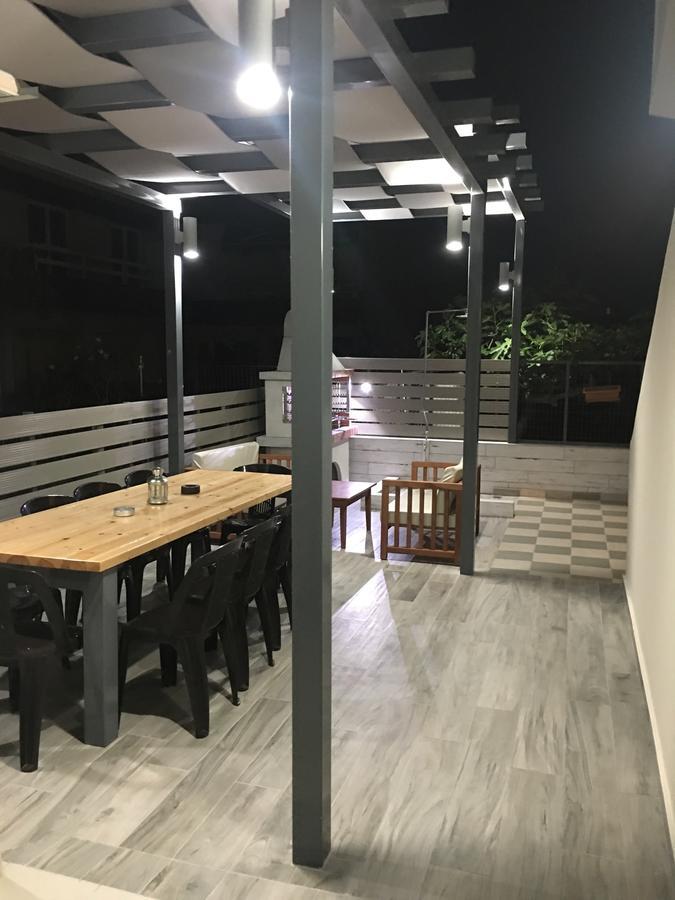 Vicky Rooms Paralia Dionysiou Dış mekan fotoğraf