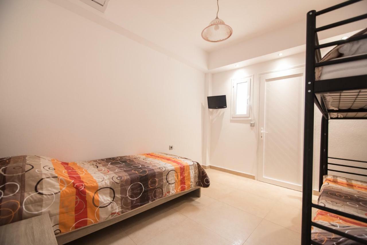 Vicky Rooms Paralia Dionysiou Dış mekan fotoğraf
